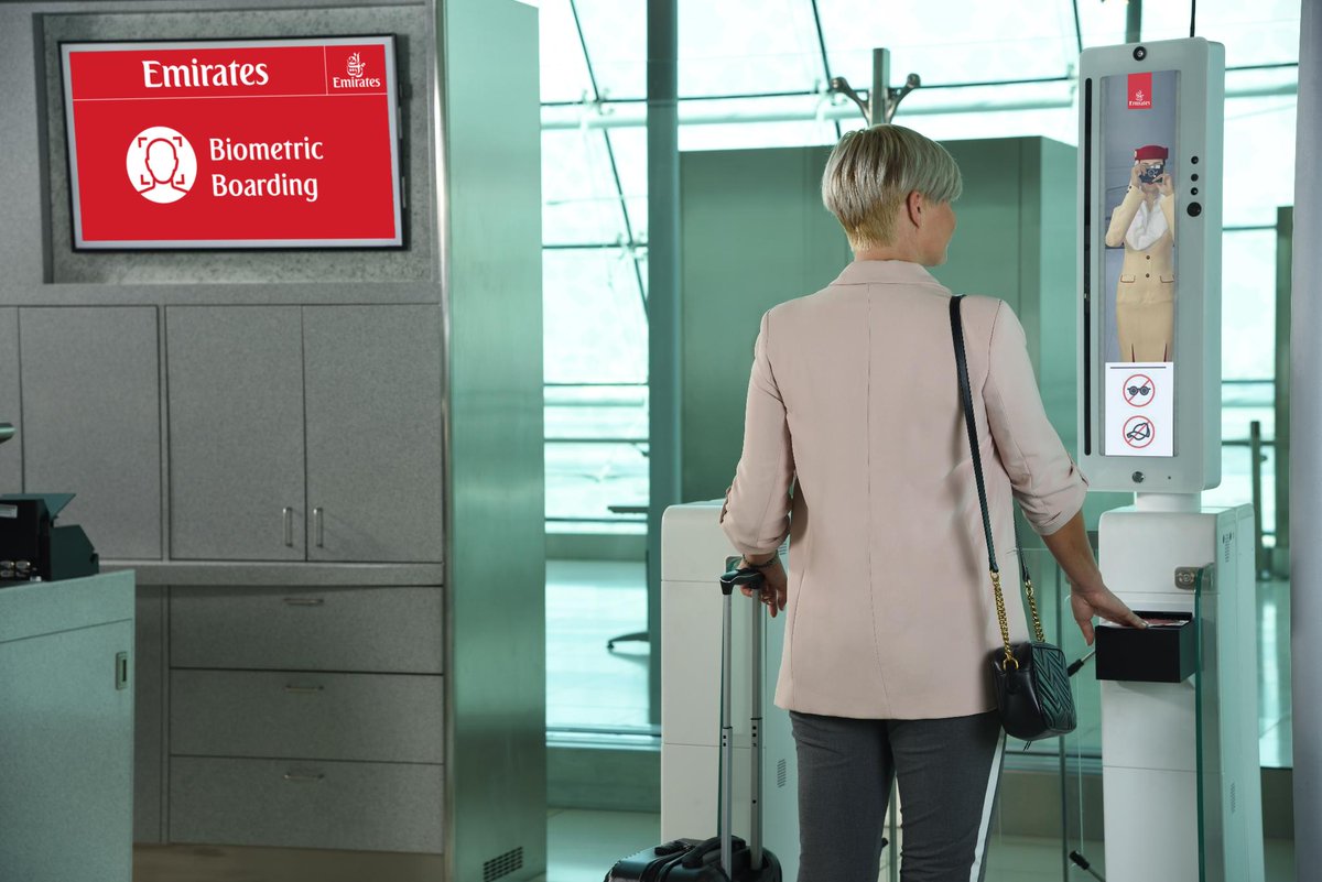 Emirates Airways introduces the new iris and facial recognition technology for its passengers