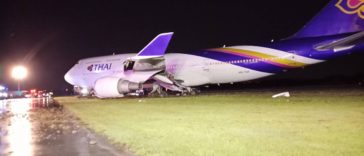 Yakutia Airlines; Sukhoi Superjet 100-95B main landing gear collapsed after landing at Yakutsk Airport