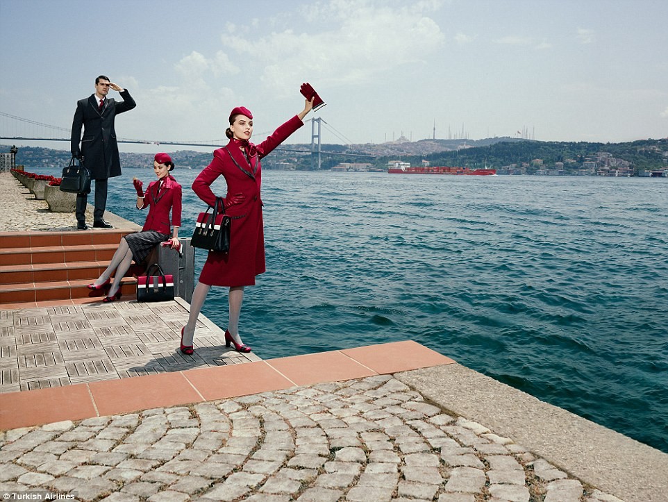 Turkish Airways unveils its new cabin crew uniforms