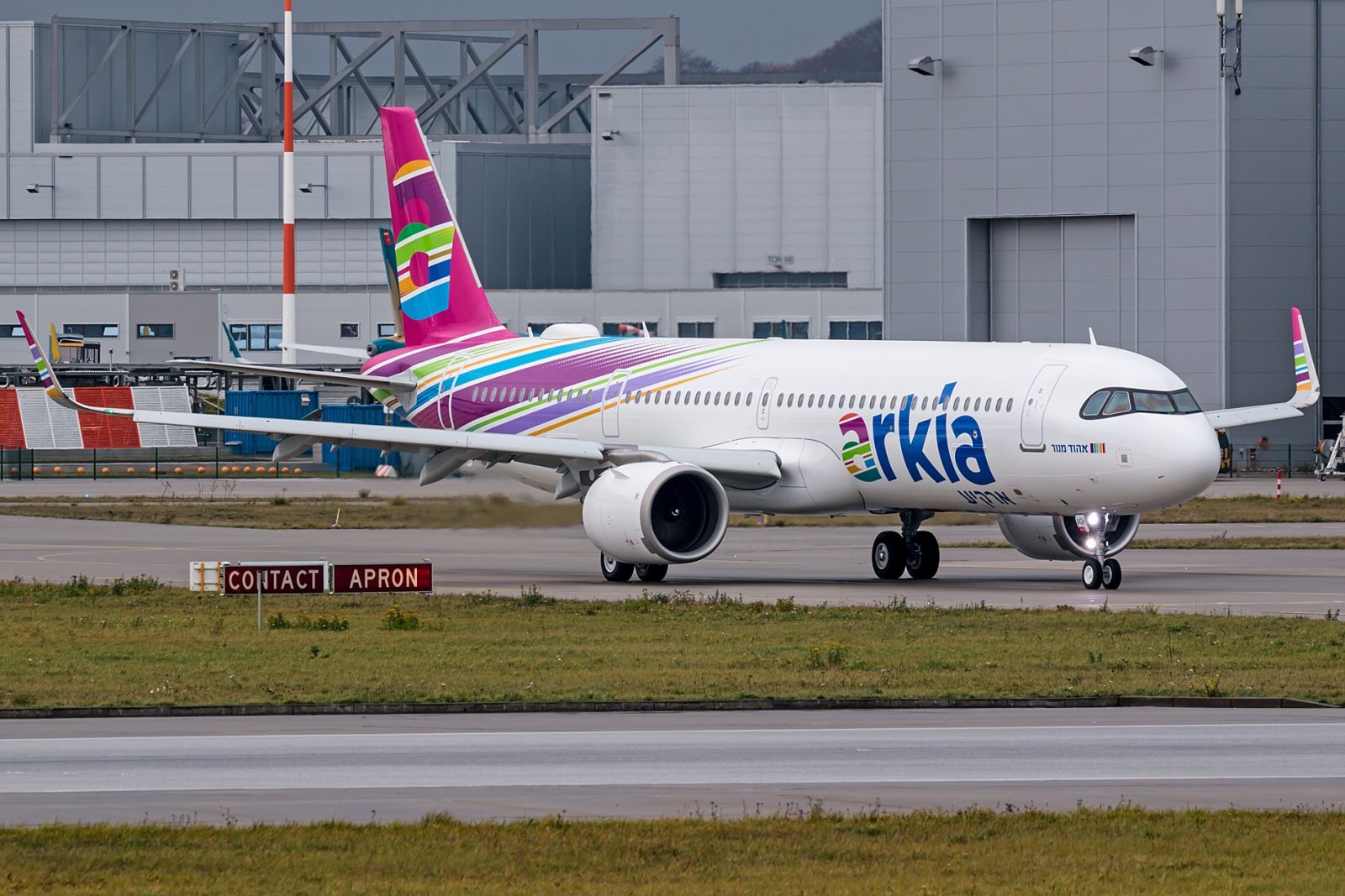 Arkia Israeli Airlines takes delivery of world’s first long range Airbus A321LR1 | Crewdaily