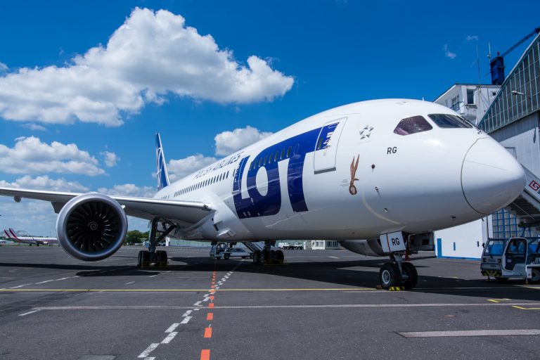 LOT Polish Airlines; LOT employee borrowed money from passengers for Dreamliner parts in order for the flight to depart