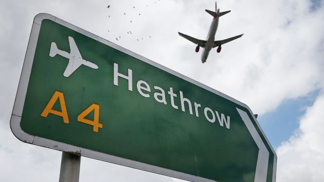 Runway lighting issues on both Heathrow’s runways disrupted air traffic3 | Crewdaily