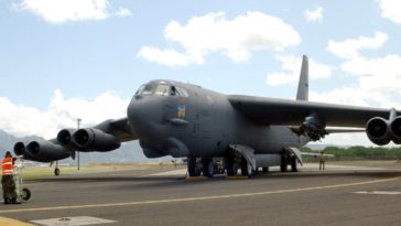 Amazing facts about the Boeing B-52 Stratofortress