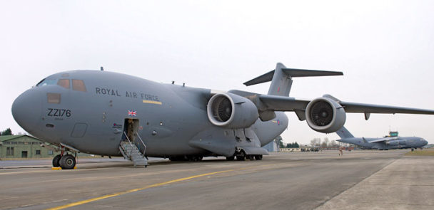 Comparison of C-17 VS C-130: The Two Large Cargo Aircraft - Crew Daily