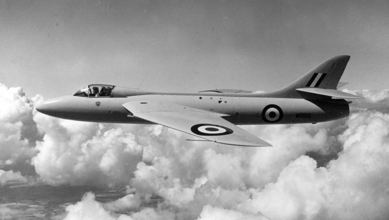 Amazing Facts About Hawker Hunter - Crew Daily