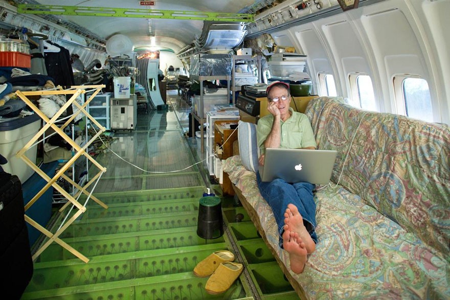 Bruce Campbell; A Man Who Lives In A Boeing 727 In The Middle Of The Woods