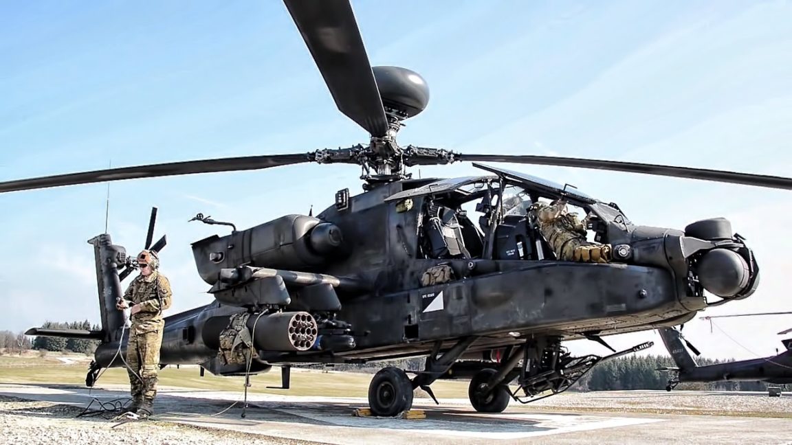 Amazing Facts About The Boeing Ah 64 Apache Crew Daily