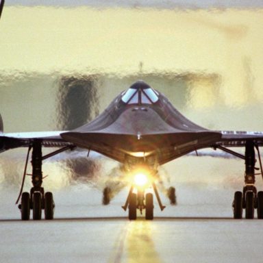 Surprising Facts You Didn't Knew About Lockheed SR-71 Blackbird (Part 2 ...
