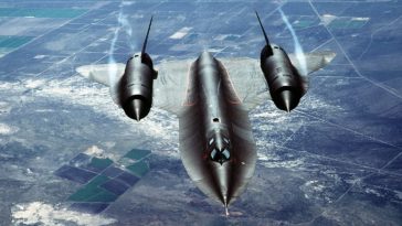 Surprising Facts You Didn't Knew About Lockheed SR-71 Blackbird