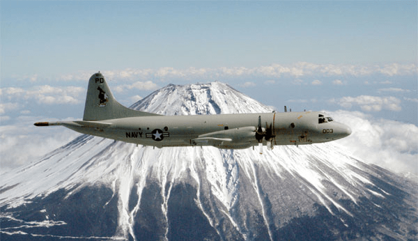  P-3 Orion in Flaying Position