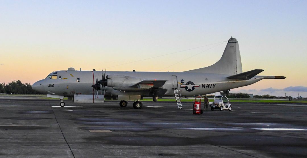 P-3 Orion Stand on Runway