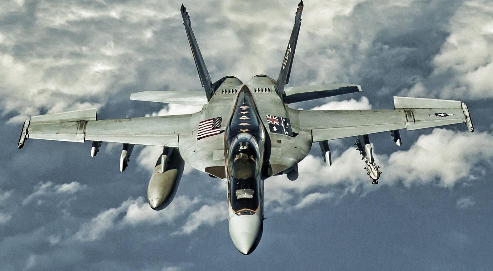 Amazing facts about the Boeing F/A-18E/F Super Hornet
