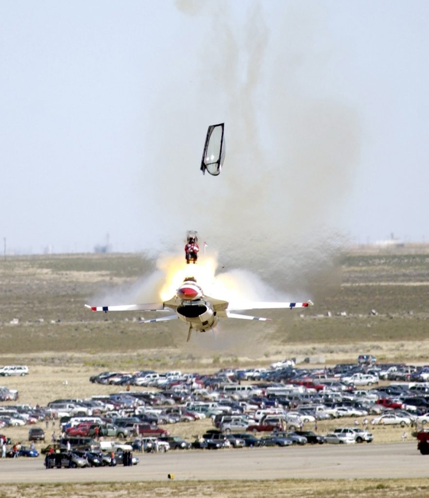 Mountain Home Air Force Base F 16C Crash1 | Crewdaily