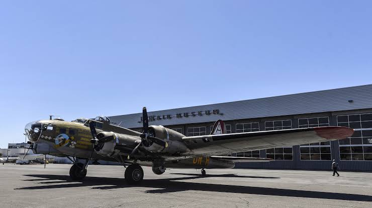 Interesting facts about the Boeing B-17 Flying Fortress