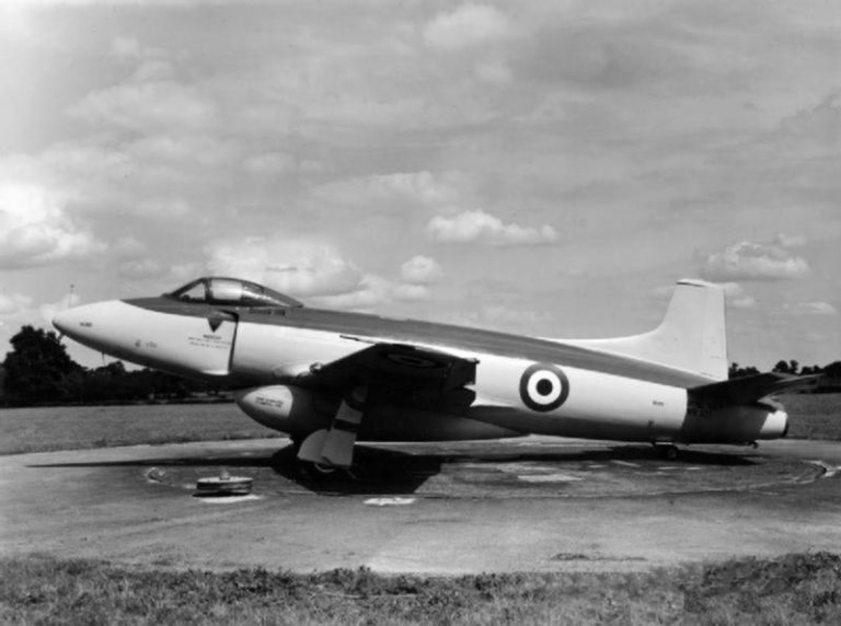 Supermarine Attacker: Royal Navy Faa's (fleet Air Arms) First Jet Fighter