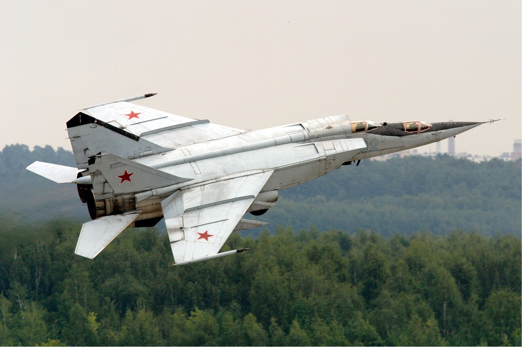 Russian Air Force MiG 25 1 | Crewdaily