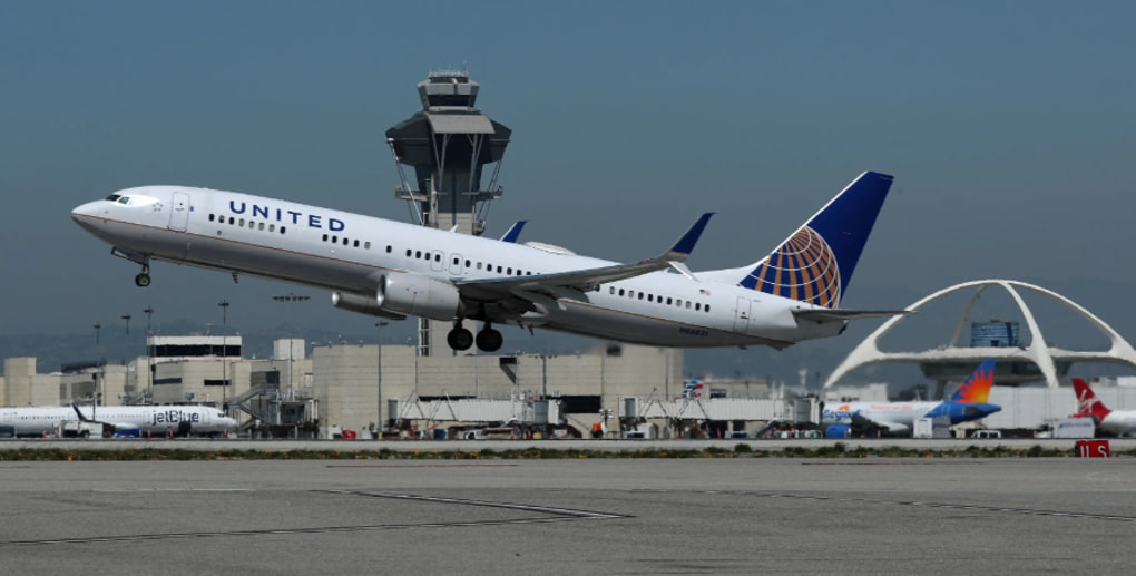 United Flight 354 Wing