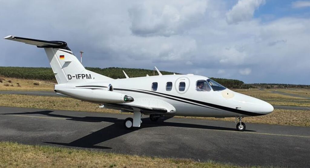 Very Light Jet vs Light Jet