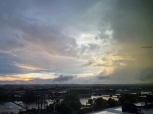 lightning strike aircraft storm | Crewdaily