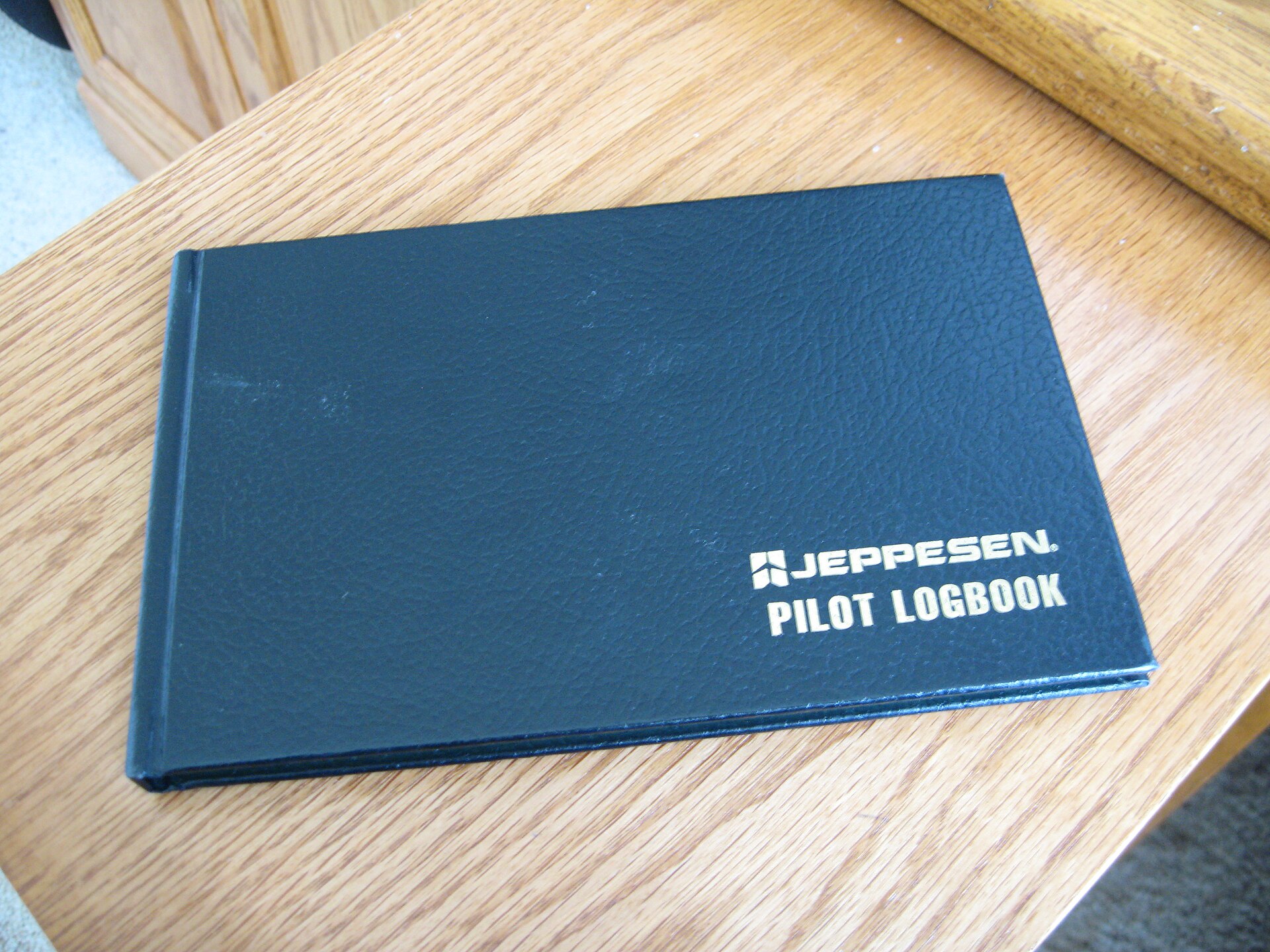 Does a Student Pilot Certificate Expire? What It Lets You Do 6 The cover of a pilot logbook