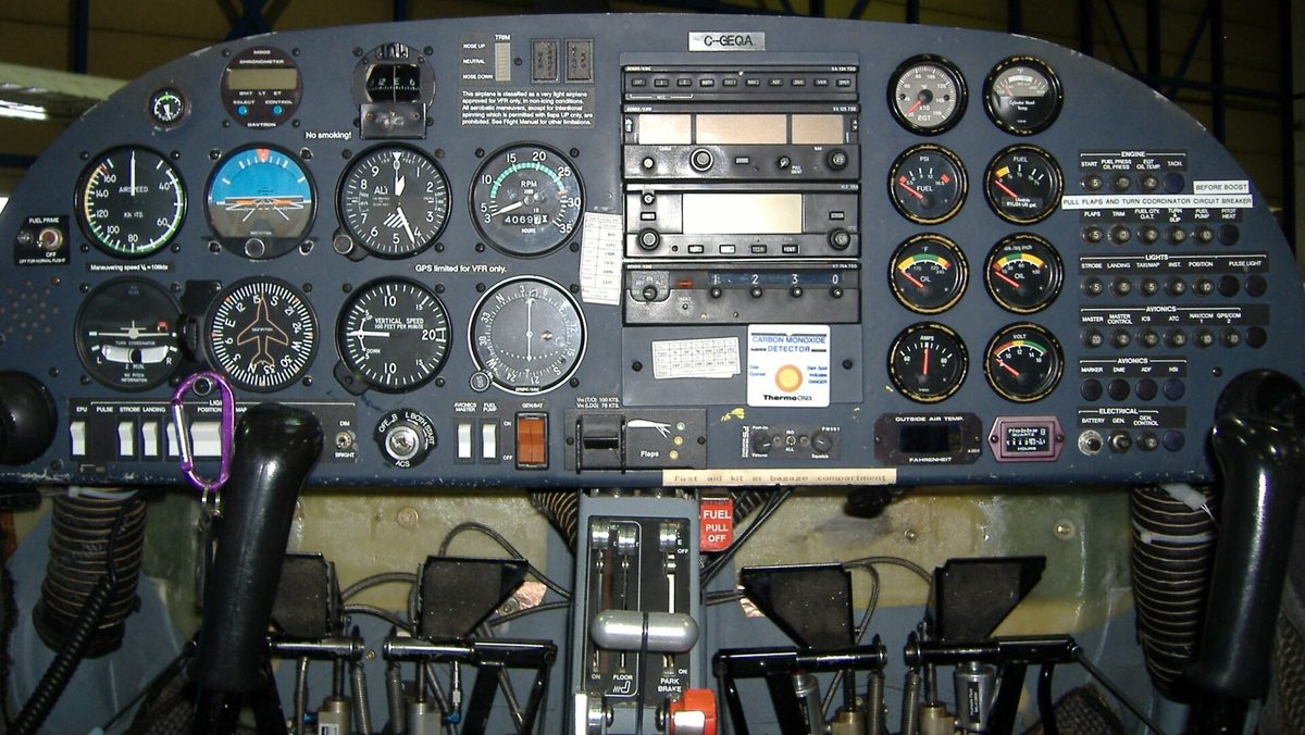What Pilots Are Actually Saying: Every Phrase You Hear, Decoded 6 Light aircraft instrument panel including the transponder where a squawk code is set