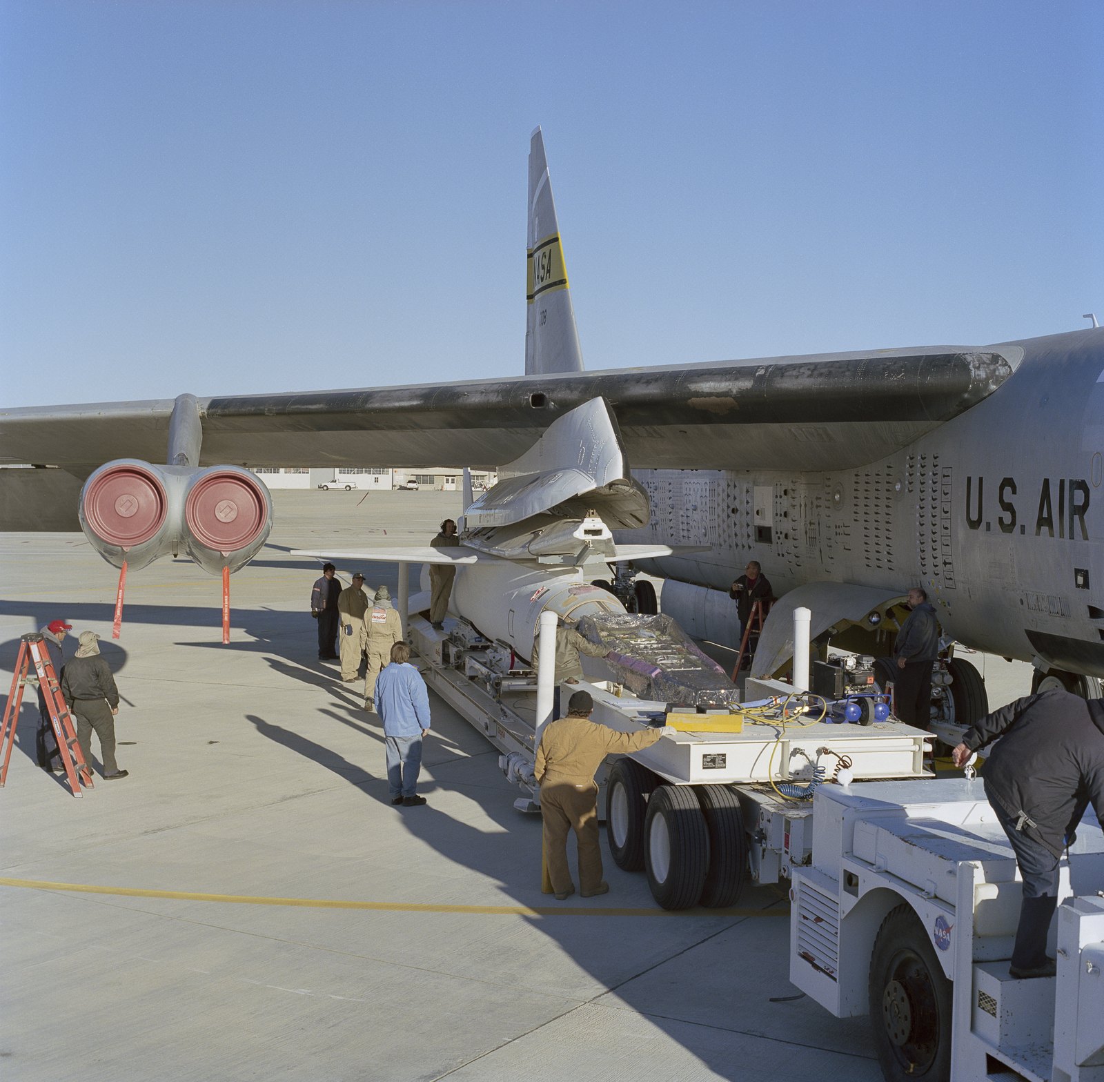 Fastest Military Aircraft in the World (2026 Update) 2 The X-43A hypersonic research aircraft on its Pegasus booster, mounted under NASA’s B-52B carrier aircraft